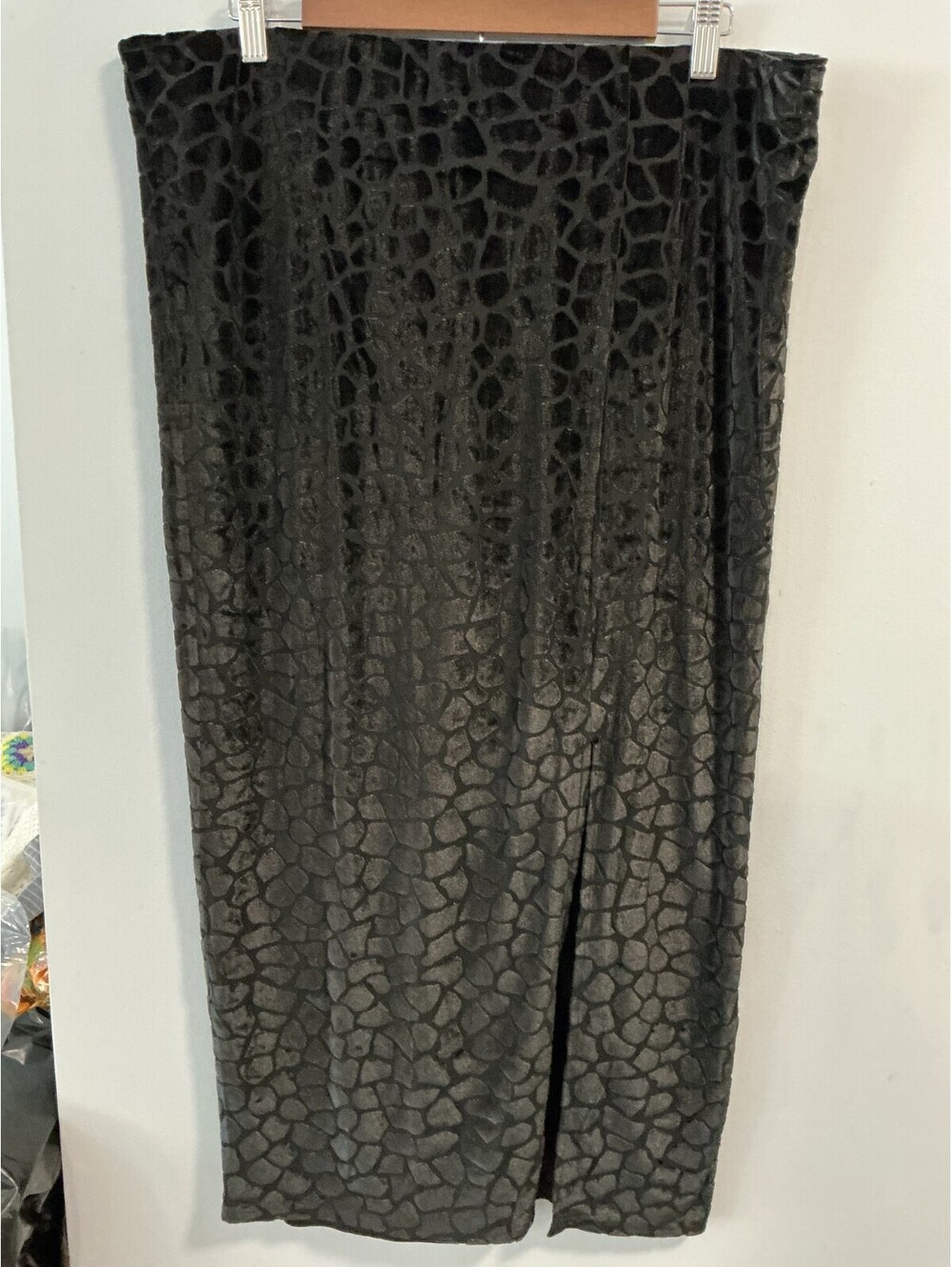 Eloquii Black Velvet Par Romance Pencil Skirt Women's Size 16 Midi Stretch #20